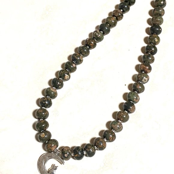 Unakite Stone Silver Cat on the Moon Necklace, Genuine Gemstone Beaded Necklace - Picture 5 of 9